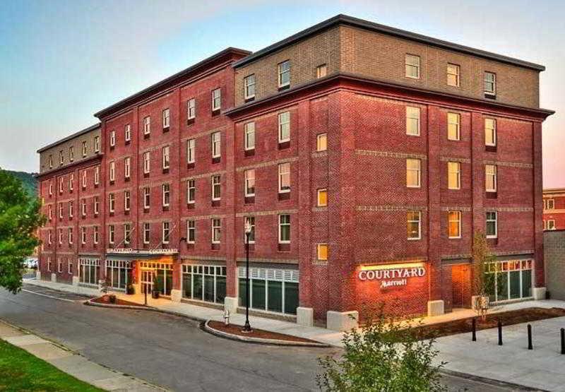 Courtyard Downtown Keene